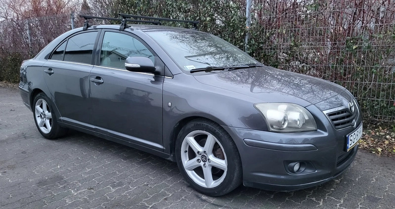 Toyota Avensis cena 10900 przebieg: 350000, rok produkcji 2007 z Warszawa małe 326
